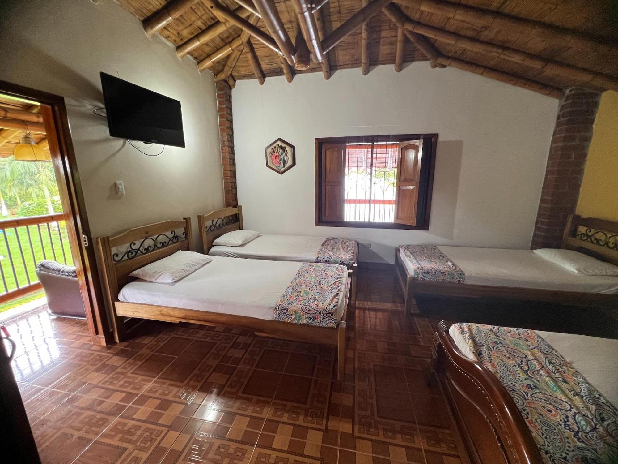 Villa Alejandra Del Quindio Calarca Bagian luar foto